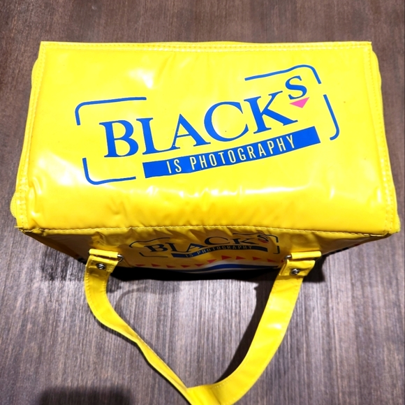 Retro Black's Photography Lunchbox - Picture 2 of 3